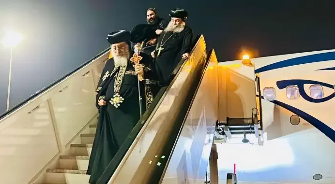 قداسة البابا تواضروس الثاني يعود إلى أرض الوطن بعد رحلة علاجية ناجحة
