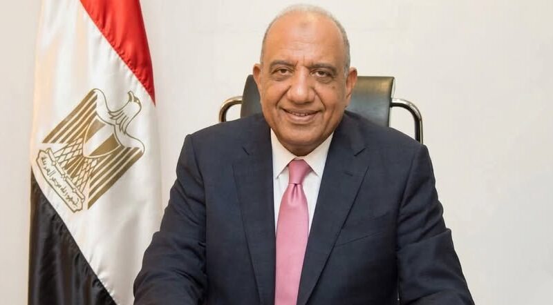 وزير الكهرباء: يجب أن يحصل المواطن على خدمة لائقة تتفق مع حجم الإنجاز في البنية الأساسية للقطاع