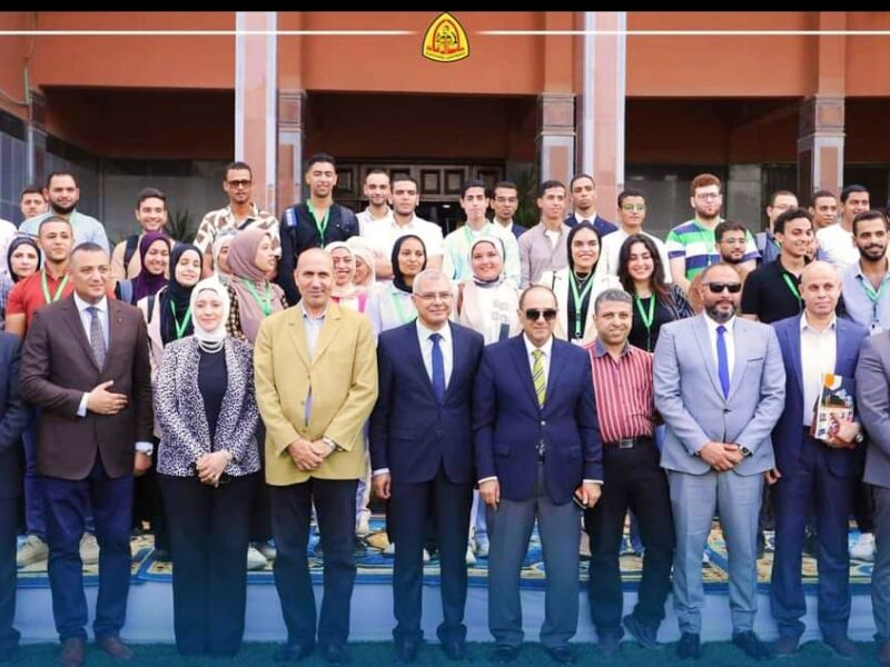 جامعة الزقازيق تستضيف فرق التصفيات الإقليمية المؤهلة لبرنامج GEN-Z 2024 على مستوى إقليم منطقة القناة وسيناء