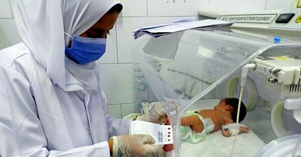 فحص ٤٤٠٠ طفل بالمبادرة الرئاسية للكشف المبكر عن الأمراض الوراثية للأطفال المبتسرين بالشرقية