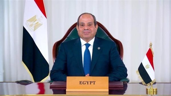 الرئيس السيسي يهنئ منتخب مصر بالتأهل إلى كأس العالم 2026