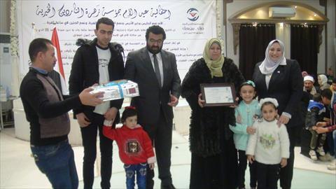مؤسسة “زهرة الناردين ” الخيرية لتنمية المجتمع بأولاد صقر تكرم 21 أمًا مثالية