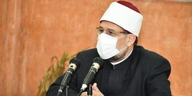 وزير الأوقاف: من يقصر في عمله يأكل سحتا