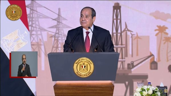 الرئيس السيسي يدعو المصريين لجعل الانتخابات بداية حقيقية لحياة سياسية تقوم على التعدد