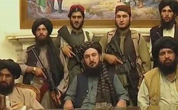 بعد 20 عامًا في الخفاء .. قادة طالبان يستعدون للظهور علنًا للعالم