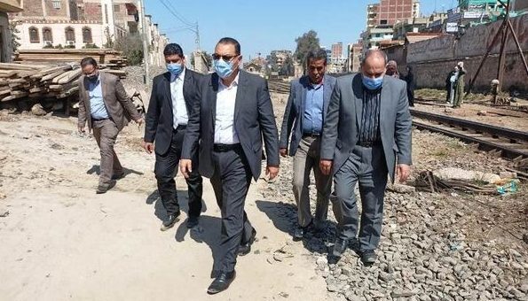 بتكلفة 25 مليون و280 ألف جنيه…محافظ الشرقية يتفقد أعمال إنشاء نفقي المشاه أسفل السكة الحديد بمدينتي أبو كبير وههيا