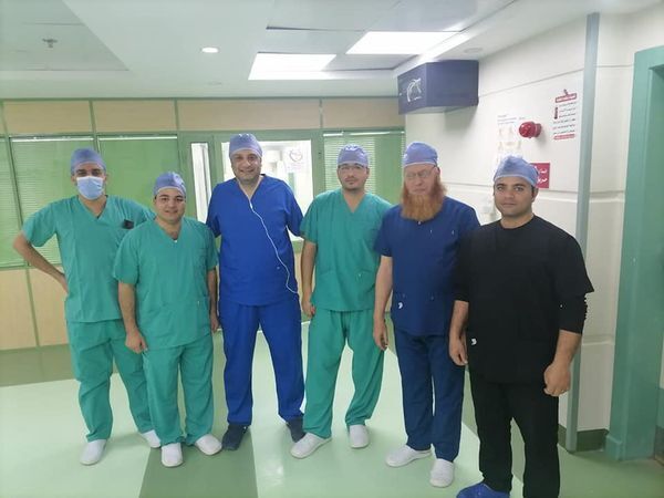 إنجاز طبّي بمستشفي قصر الحياة…عملية قلب مفتوح لمريض يعاني من ضيق شديد بالصمام وتخضم في الأذين الأيس