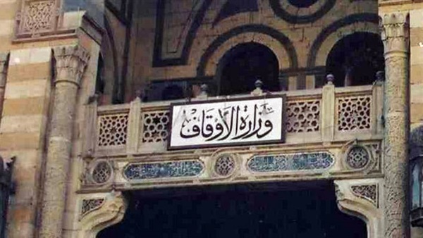 “الأوقاف” تنفي فتح المساجد الجمعة المقبلة