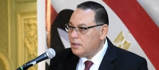 محافظ الشرقية: تشكيل لجنة بكل وحدة محلية لتطعيم المواطنين بلقاح “كورونا”