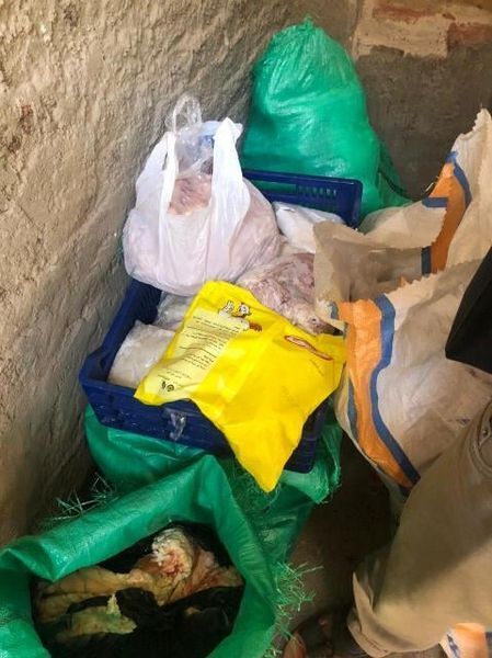 تموين فاقوس.. تضبط ٢١٠ كيلو دجاج ولحوم وأسماك فاسدة ومنتهية الصلاحية في حملات تفتيشية ورقابية علي المحال التجارية والمخابز
