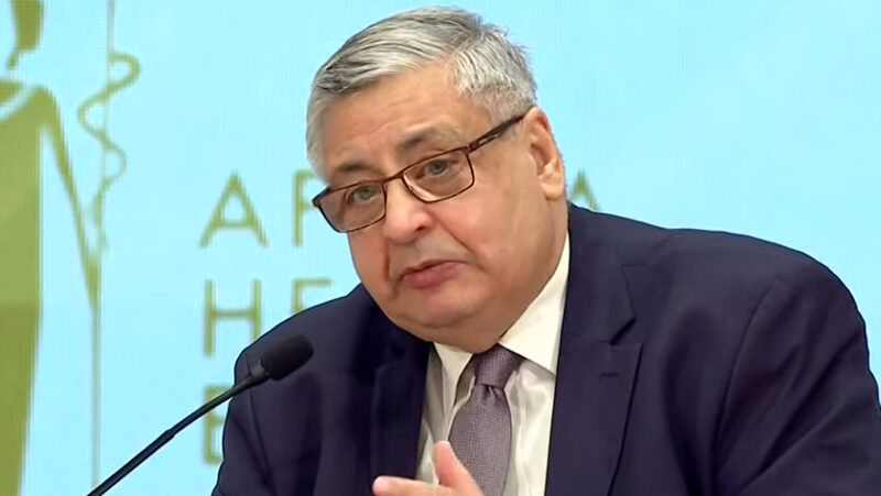 مستشار رئيس الجمهورية: “كورونا” موجودة كمرض وانتهت كـ«وباء»
