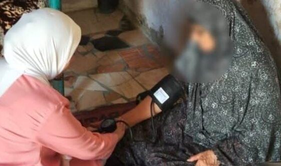الفرق الطبية المتحركة بالشرقية تُنفذ 141 ألفًا و387 زيارة منزلية لكبار السن وذوي الهمم