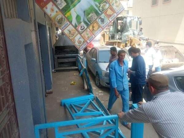 حملات يومية لرفع الإشغالات ومتابعة تطبيق الإجراءات الإحترازية بالشرقية