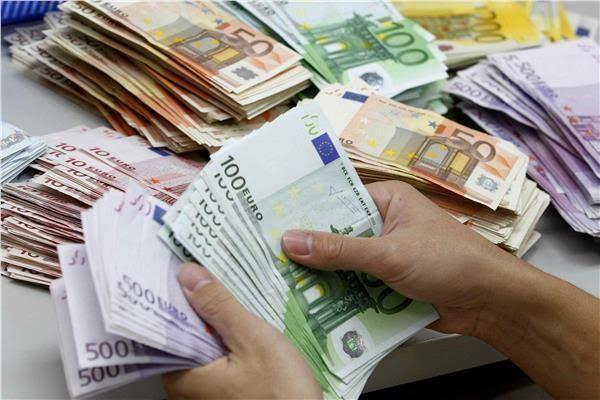 أسعار العملات الأجنبية بالبنوك.. واليورو يسجل 17.01 جنيه اليوم