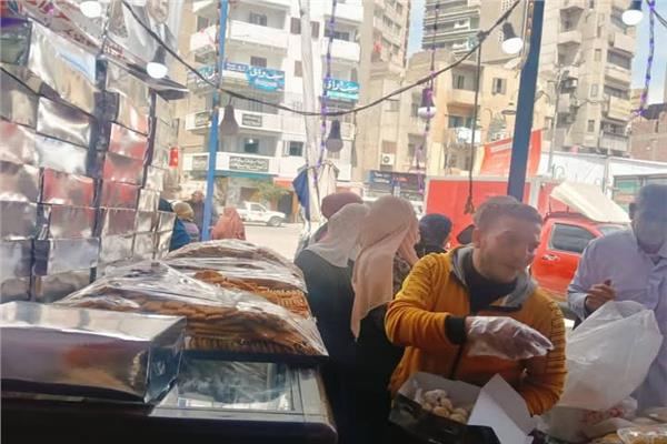 تموين الشرقية: طرح كعك ومستلزمات العيد بمعارض «أهلاً رمضان»