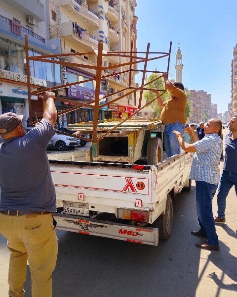 حملات لازالة التعديات والإشغالات وإعادة الانضباط لشوارع الشرقية