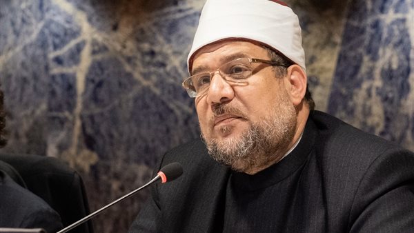 وزير الأوقاف: إطالة وقت خطبة الجمعة حتى 15 دقيقة
