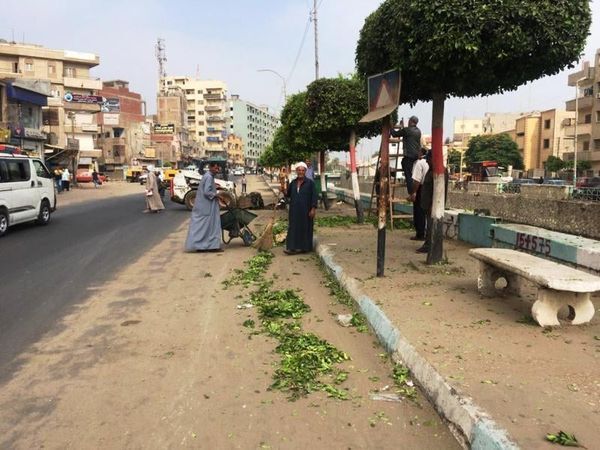 محافظ الشرقية يوجه بتكثيف حملات النظافة والتطهير بمحيط اللجان قبل وبعد تأدية الطلاب للإمتحانات