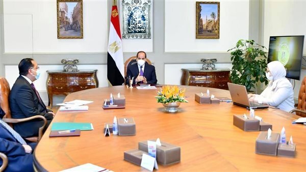 الرئيس السيسي يوجه بالتوسع في تطبيق مبادرة «صحة المرأة»