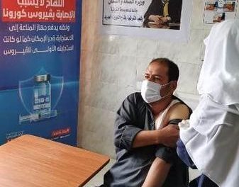 محافظ الشرقية يشيد بمجهودات الفرق الطبية الثابتة والمتحركة المشاركة في تطعيم المواطنين بلقاح كورونا