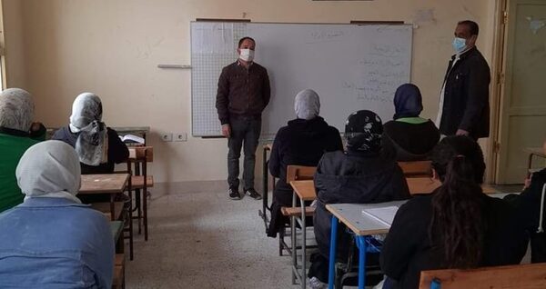 انتظام الطلاب بالمدارس في أول أيام الفصل الدراسي الثاني
