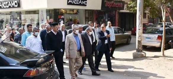 محافظ الشرقية يتفقد أعمال التطوير الجاريه بشارع طلبة عويضة ومنطقة القومية بمدينة الزقازيق