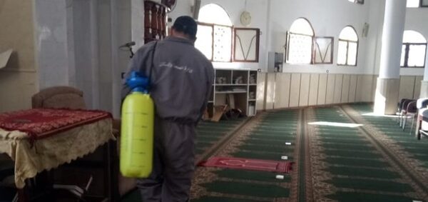 صحة الشرقية: استمرار عمل الفرق الصحية المكثفة لتطهير وتعقيم المدارس ودور العبادة والأماكن الحيوية