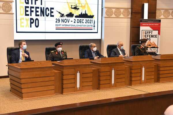 القوات المسلحة تنظم مؤتمرا صحفيا للإعلان عن التفاصيل الخاصة بمعرض “إيديكس 2021”