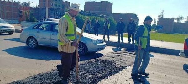 إنشاء مطبين بطريق الزقازيق أبوحماد لتهدئه سرعة السيارات