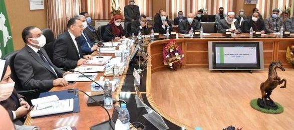 تنفيذي الشرقية يناقش الخطة الإستثمارية والموحدة للعام المالي 2021 / 2022
