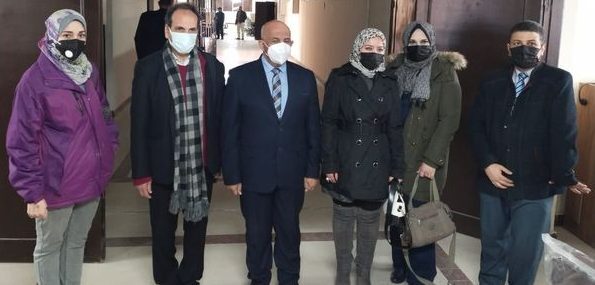 نائب رئيس جامعة الزقازيق لشئون التعليم والطلاب يشهد عقد الإختبارات الإلكترونية التجريبية الثانية