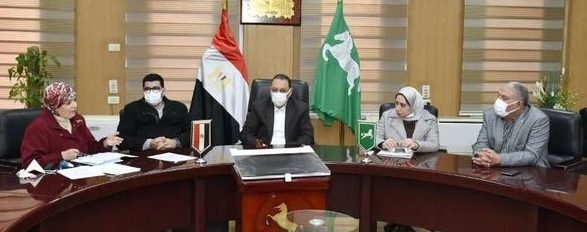محافظ الشرقية يعقد إجتماعاً لبحث ومناقشة آليات تنفيذ مبادرة وزارة التخطيط والتنمية الإقتصادية