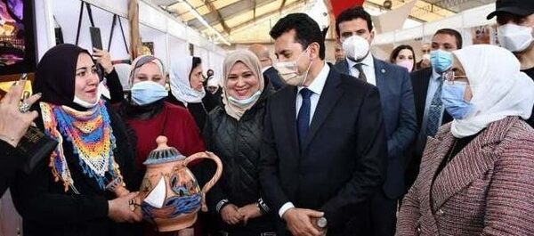 أندية الفتاة والمرأة بالشرقية تُشارك بصناعات يدوية وحرفية بمعرض تراثنا الدولي بمركز شباب الجزيرة بالقاهرة