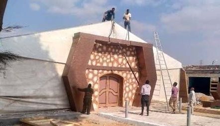 إزالة قاعة أفراح مُقامة بالمخالفة بجوار محطه تحصيل رسوم السيارات بطريق الزقازيق / بلبيس