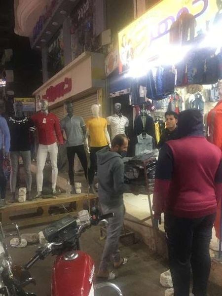 مراكز ومدن وأحياء الشرقية.. تكثف جهودها اليومية لرفع الإشغالات المخالفة لإعادة الإنضباط وتحقيق السيولة المرورية