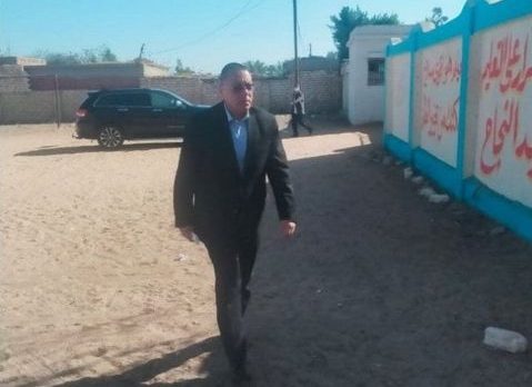 محافظ الشرقية يُقرر صرف مكافأة تشجيعية لمدير ووكيل ومسؤول الشؤون الإدارية
