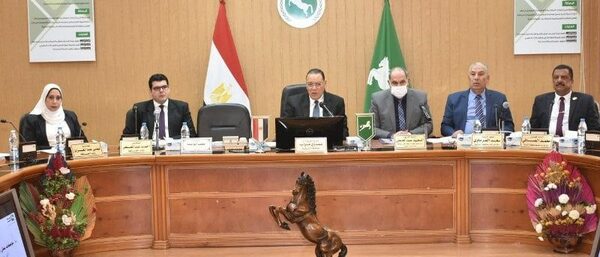 محافظ الشرقية يُشدد على توفير ماكينات حصاد بالمجان وصرف مستحقات الموردين خلال 48 ساعة