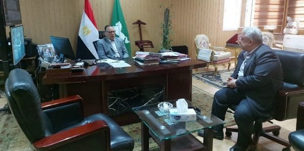 محافظ الشرقية يلتقي رئيس قطاعات كهرباء الشرقية الجديد