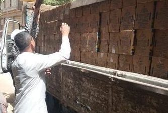 تموين الشرقية : يضبط ٧ طن ونصف زيت نباتي مجهول المصدر محمل على سيارة نصف بمدينة ههيا