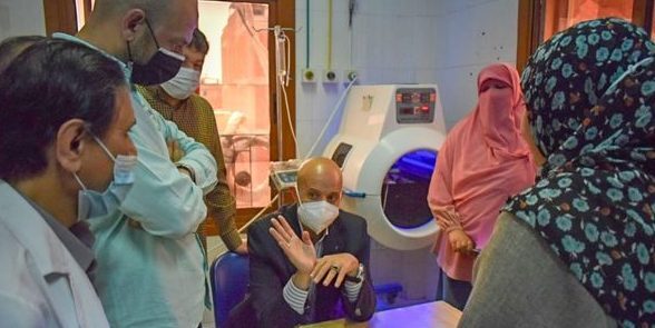 وكيل وزارة الصحة بالشرقية يتفقد سير العمل بالمركز الطبي والمستشفي المركزي بالحسينية