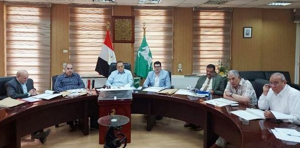 محافظ الشرقية يترأس لجان اختبار تجديد شغل وظائف قيادية بالديوان العام ومديرية التربية والتعليم