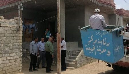 فصل التيار الكهربائي عن المنازل المقامة على أراضي أملاك الدولة بمركز الحسينية