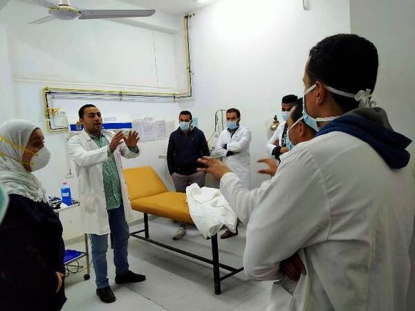 دورات تدريبية مكثفة للأطباء بمستشفيات صحة الشرقية.. بالصور