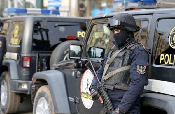 القبض على مروج شائعة حريق هائل بمحيط مطار القاهرة الدولي