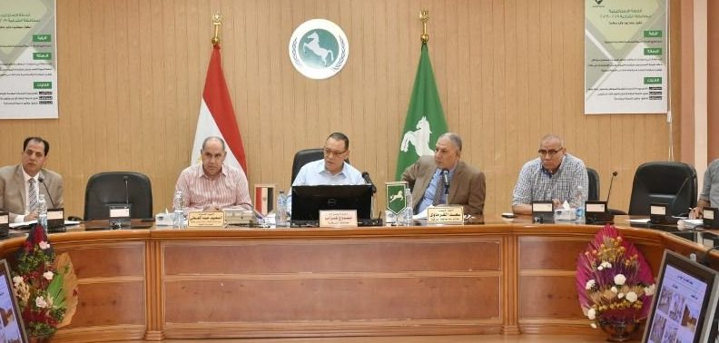 محافظ الشرقية يُقرر تشكيل لجنة لدراسة موقف إصدار تراخيص المباني