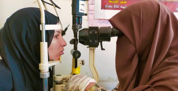 صحة الشرقية:  توقيع الكشف الطبي علي أكثر من ٢٠٠٠ مريض بالقافلة الطبية بقرية قهبونة بالحسينية