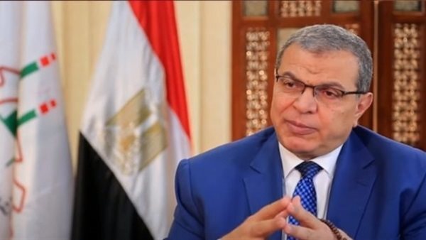 وزيرالقوى العاملة: 25 أبريل إجازة بأجر للقطاع الخاص بمناسبة تحرير سيناء وشم النسيم