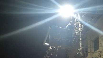 تخفيض القدرة الكهربائية لأعمدة الإنارة على الطرق والميادين والشوارع الرئيسية بالشرقية