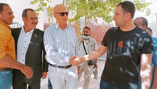 المستشار إيهاب خاطر يتسلم مهام عمله رئيساً لمدينة القرين.