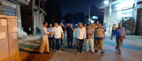 محافظ الشرقية يتفقد شوارع مدينة الزقازيق… ليلاً